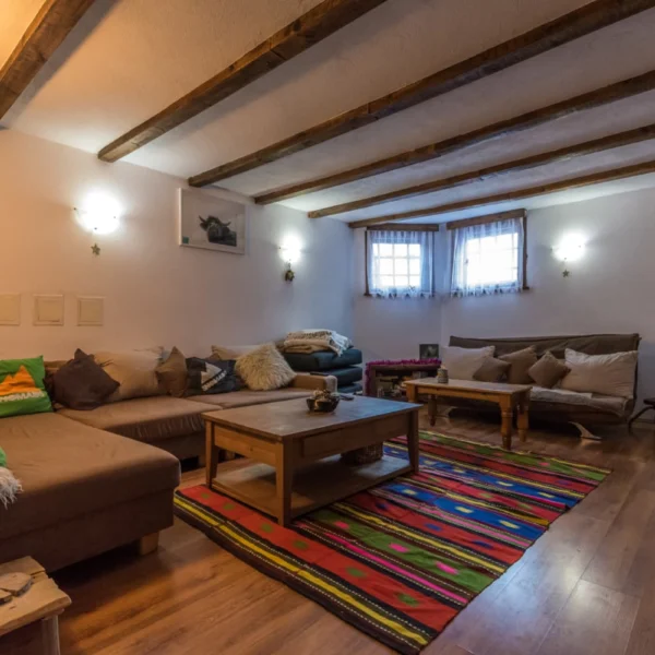 Guest chill out lounge